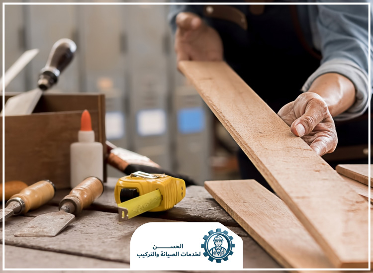 نجار في دبي