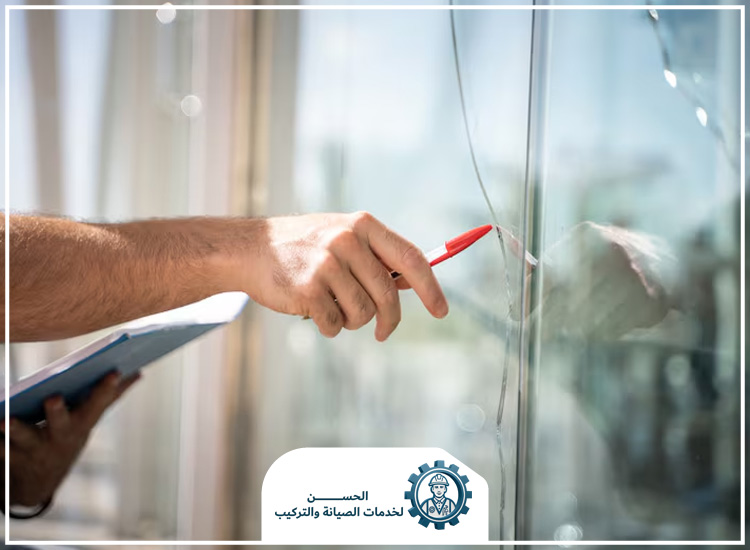 صيانة زجاج سيكوريت في دبي