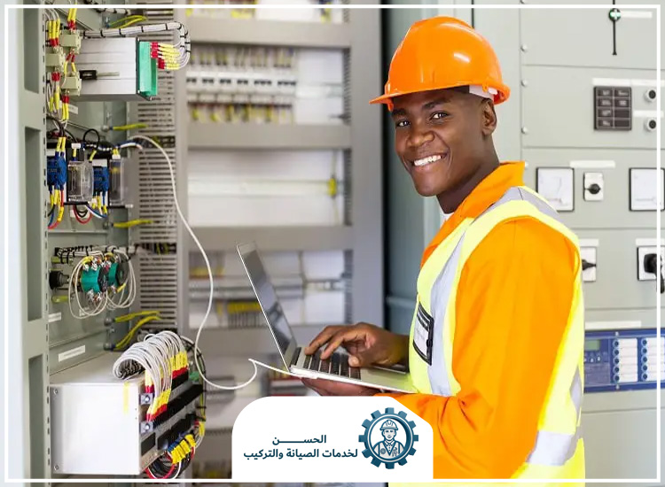 كهربائي في دبي