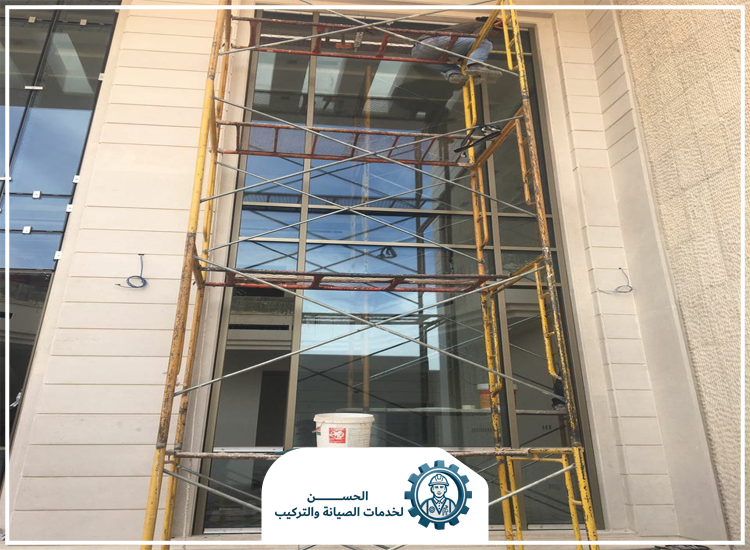 صيانة زجاج سيكوريت في الشارقة