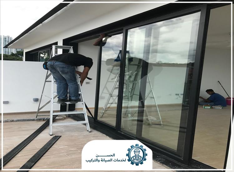 تصليح ابواب زجاج سيكوريت في عجمان