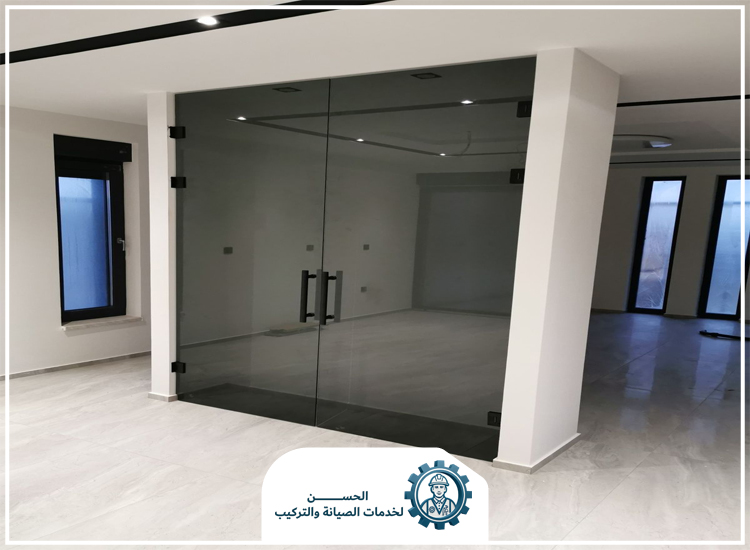 تصليح ابواب زجاج سيكوريت في عجمان